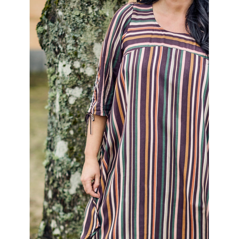 ZOEY ELLIE DRESS Kleider 296 Brown Mix